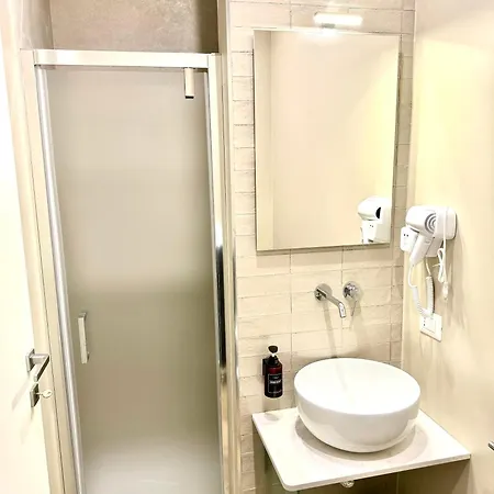 게스트하우스 Dimora Fralu 3*