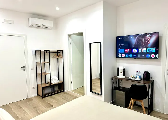 ゲストハウス Dimora Fralu バーリ