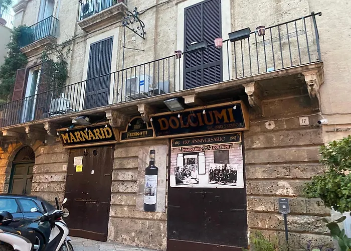 Dimora Fralu バーリ